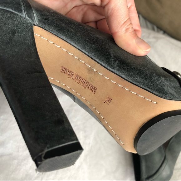 SALE🩷TRUE RELIGION LEATHER HIGH HEELS PUMPS - Picture 8 of 11
